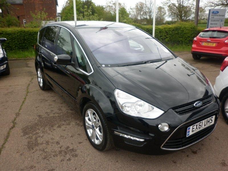 Nearly New ford S-max