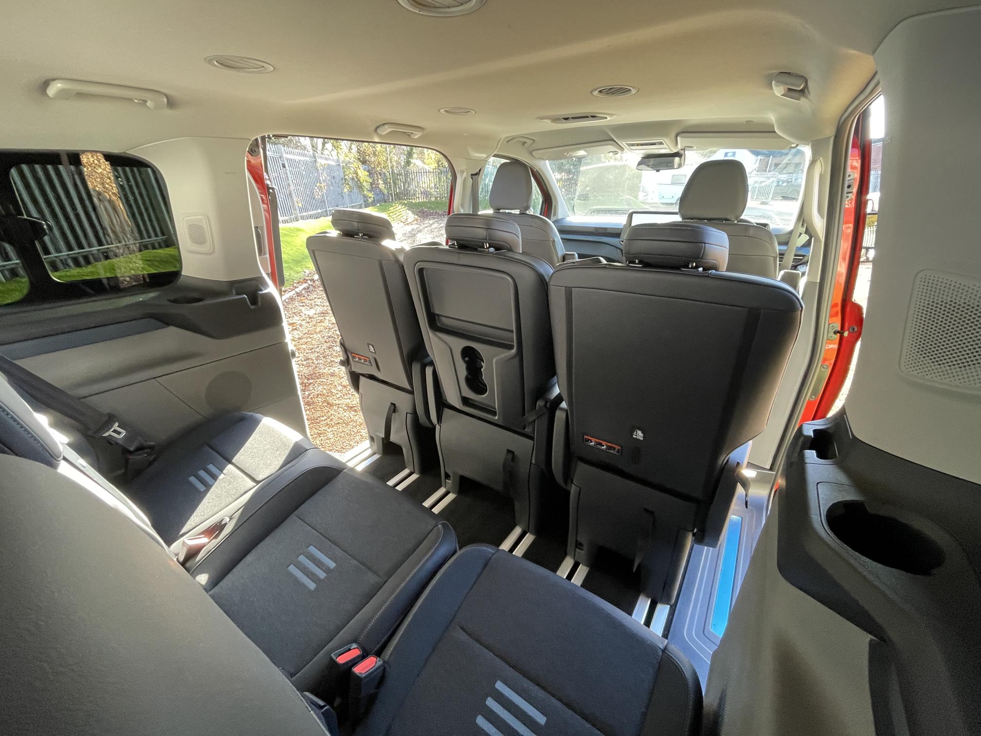 Ford Tourneo Active interior image 