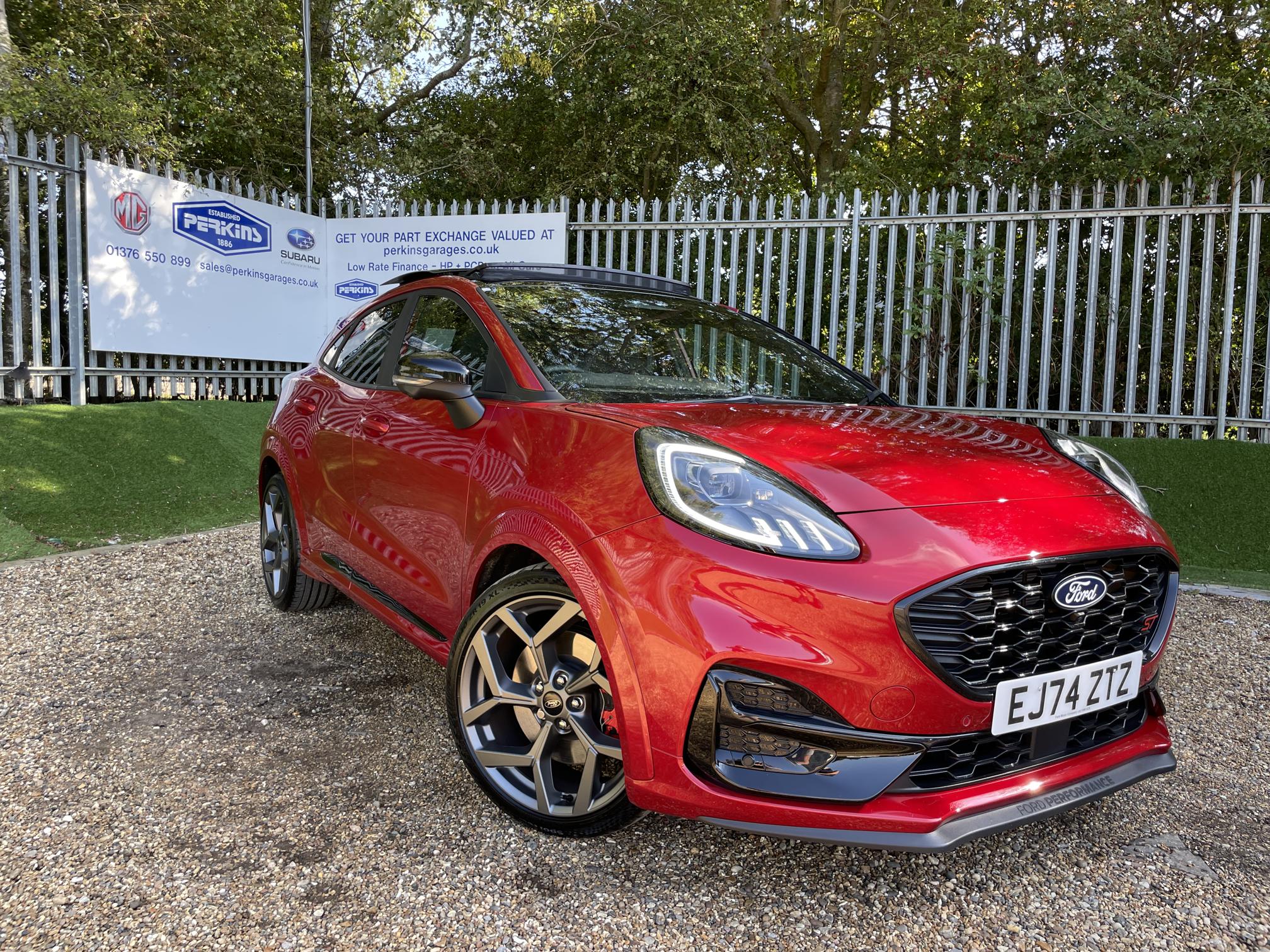 Automatic Used Ford Puma St for sale Low mileage Braintree